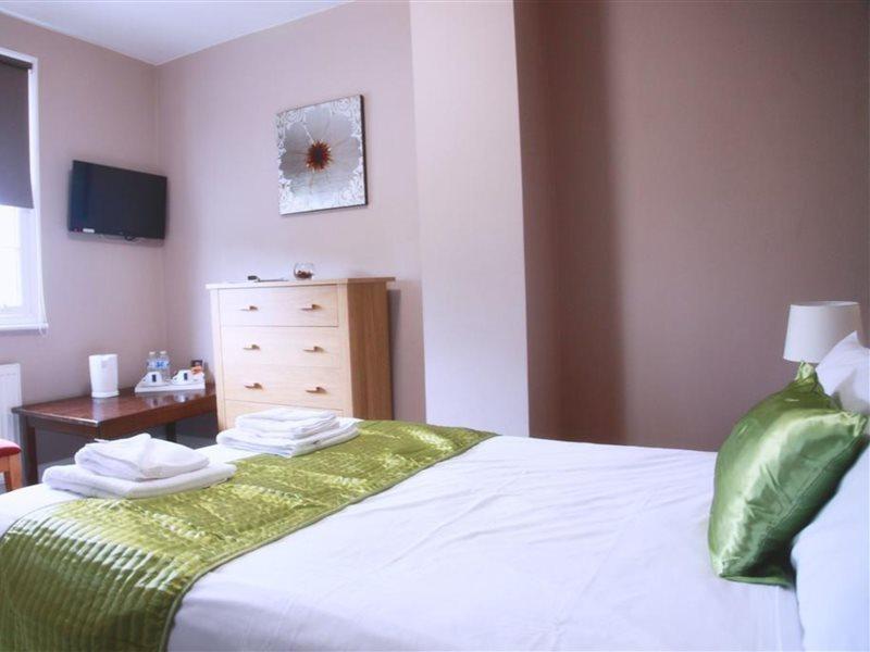 Hampton Court Hotel East Molesey Extérieur photo